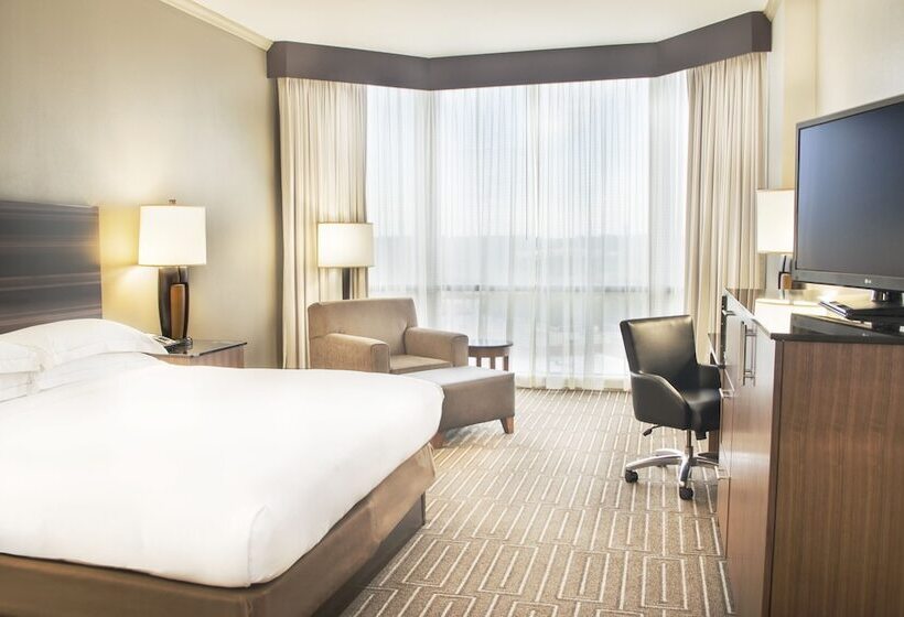 اتاق لوکس, Hilton Charlotte University Place