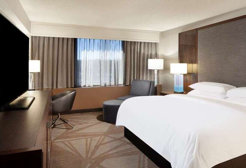 اتاق استاندارد, Hilton Charlotte University Place