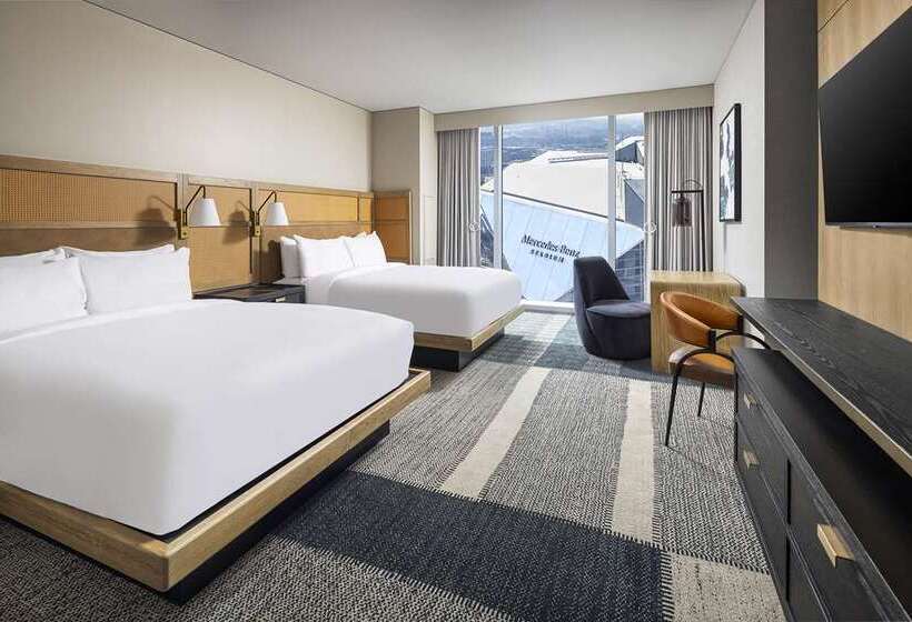 اتاق استاندارد, Hilton Charlotte University Place