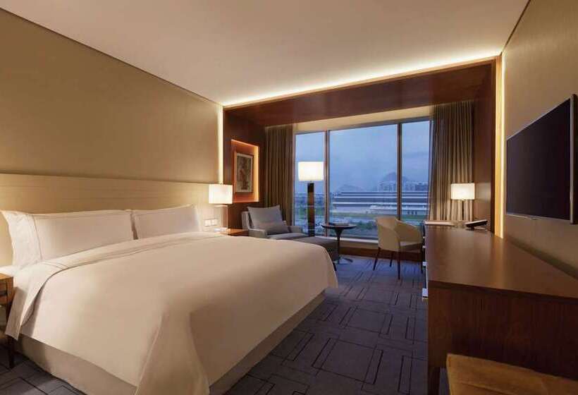 اتاق استاندارد, Hilton Charlotte University Place