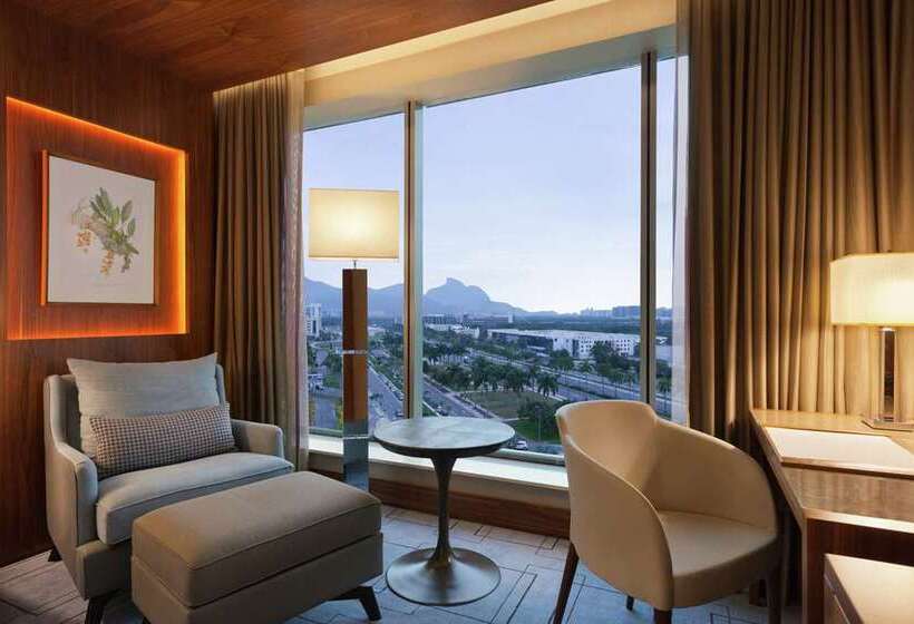 اتاق استاندارد, Hilton Charlotte University Place