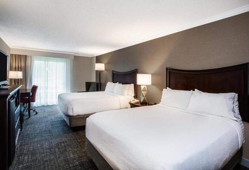 اتاق استاندارد با چشم‌انداز استخر, Holiday Inn Resort Lake George, An Ihg
