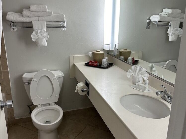 اتاق لوکس, Ramada Hotel & Conference Center By Wyndham Las Cruces