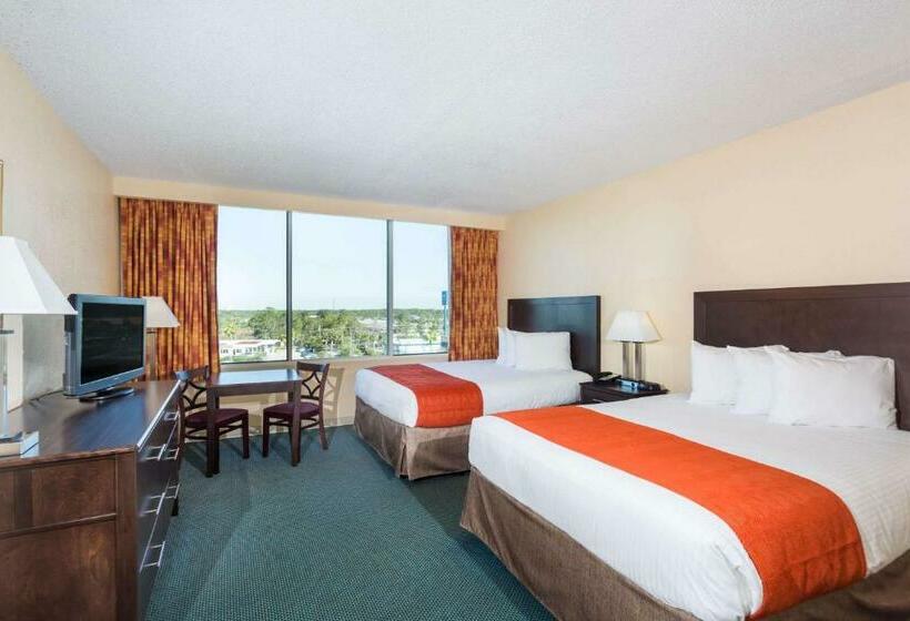 غرفة ديلوكس, Ramada By Wyndham Kissimmee Gateway