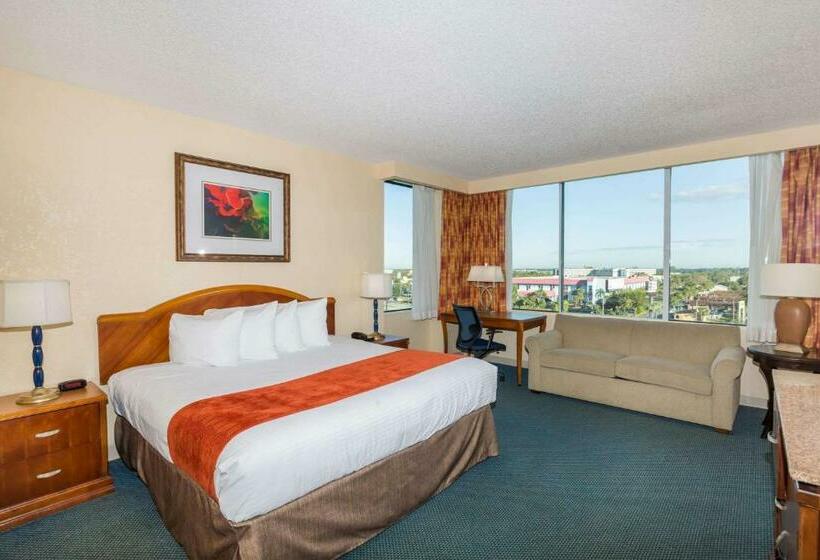اتاق لوکس با تخت بزرگ, Ramada By Wyndham Kissimmee Gateway   Free Theme Park Shuttle