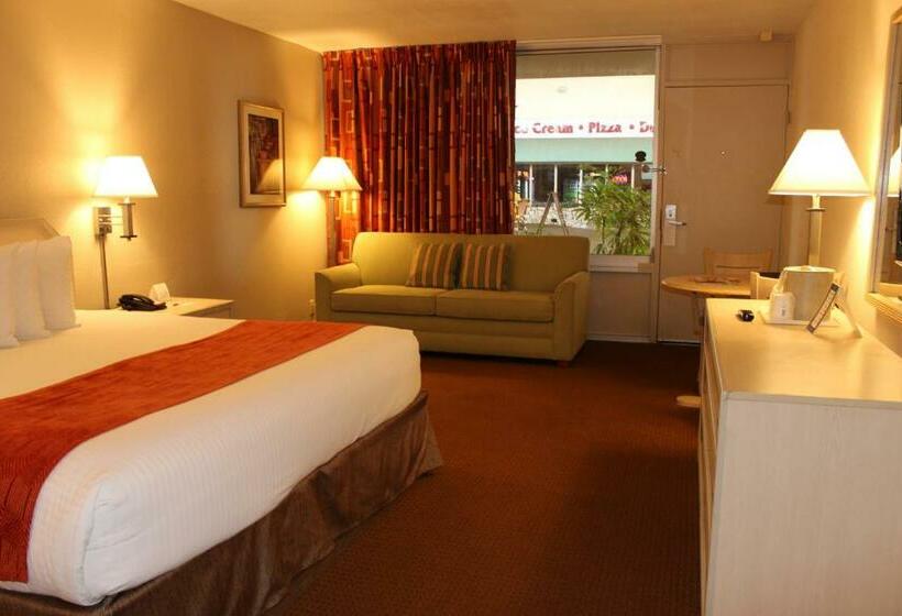 Standard Interior Room, Ramada By Wyndham Kissimmee Gateway