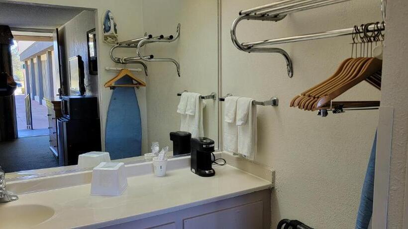 اتاق استاندارد با 2 تخت دوبل, Ramada By Wyndham & Suites Warner Robins
