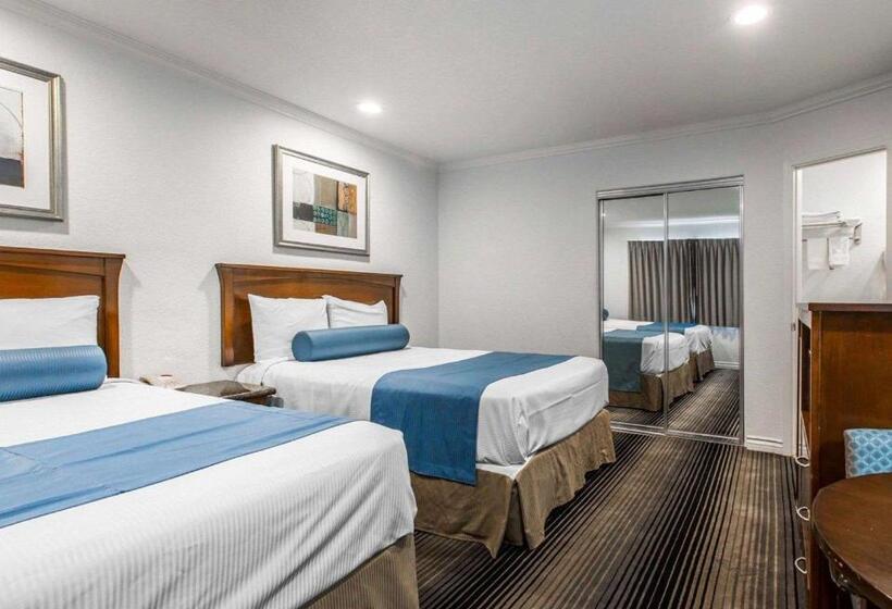 اتاق استاندارد با 2 تخت دوبل, Rodeway Inn & Suites Pacific Coast Highway