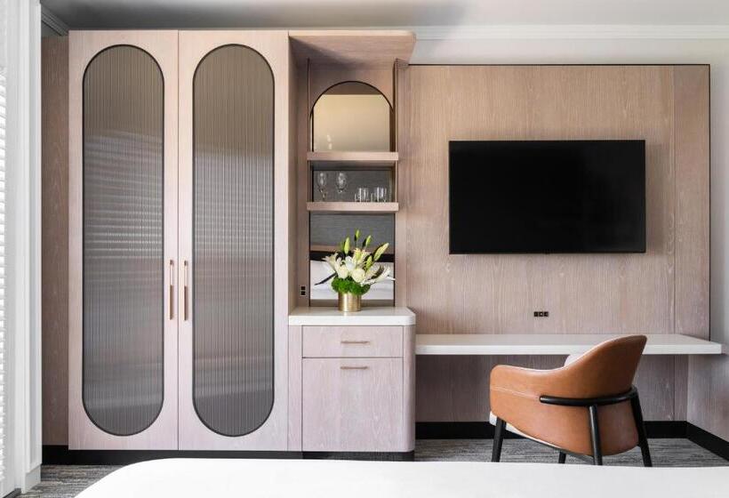 اتاق استاندارد با بالکن, The Ritz Carlton Dallas, Las Colinas
