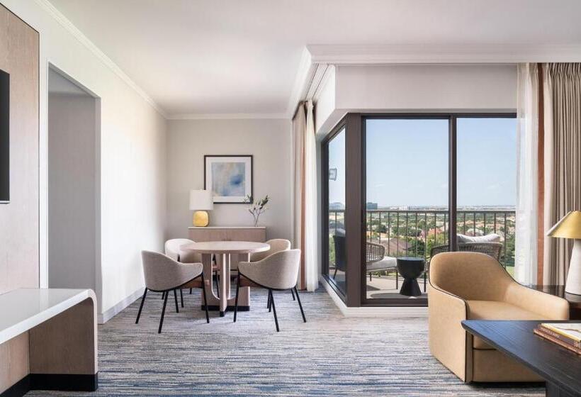 سوئیت با تخت بزرگ, The Ritz Carlton Dallas, Las Colinas