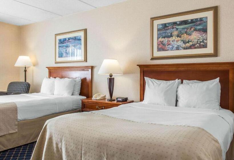 Quarto standard, Clarion  And Conference Center Ronkonkoma