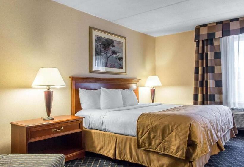 اتاق استاندارد برای معلولان, Clarion Hotel & Conference Center