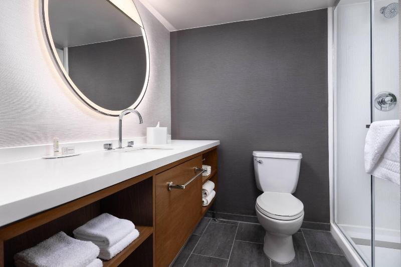 سوئیت با تخت بزرگ, Courtyard By Marriott San Diego Mission Valley/hotel Circle