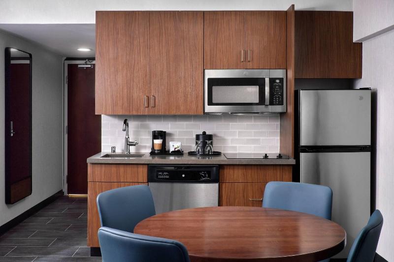 سوئیت با تخت بزرگ, Courtyard By Marriott San Diego Mission Valley/hotel Circle