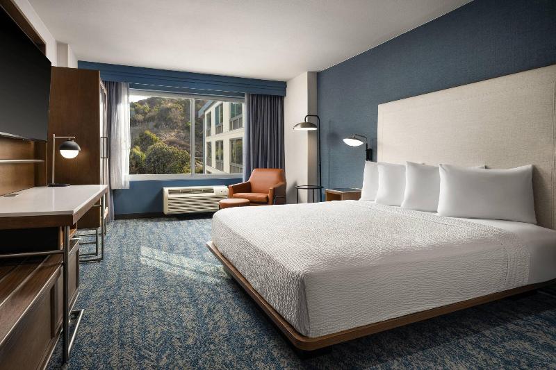 اتاق استاندارد با تخت بزرگ, Courtyard By Marriott San Diego Mission Valley/hotel Circle