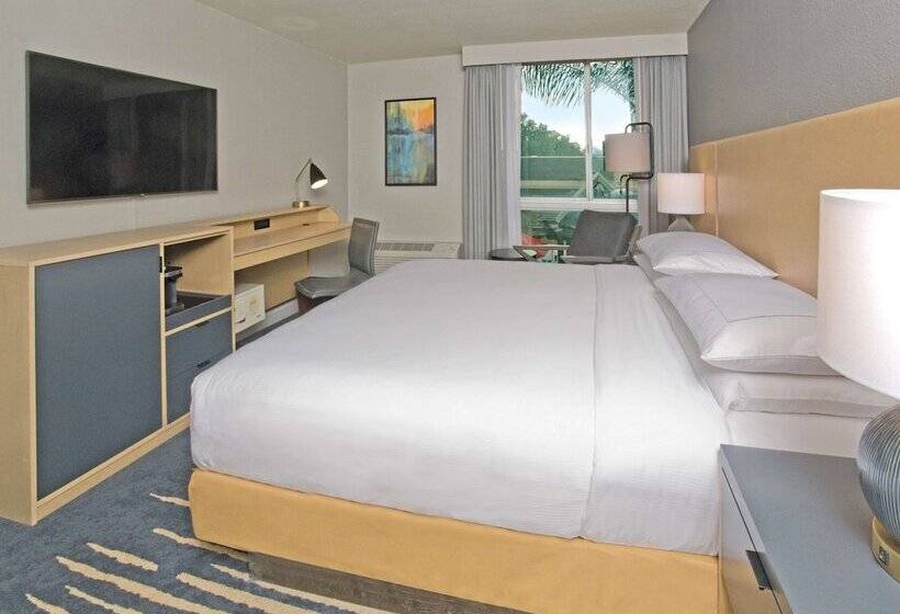 اتاق استاندارد با تخت دوبل, Doubletree By Hilton Chico