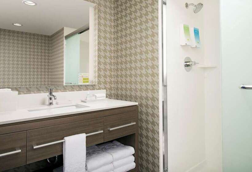 اتاق استاندارد, Doubletree By Hilton Madison East