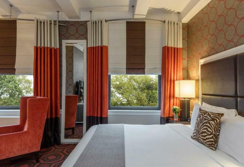 اتاق لوکس با تخت بزرگ, The Empire Hotel New York