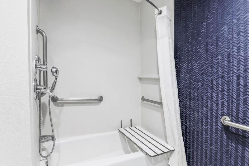 اتاق استاندارد با تخت بزرگ, Fairfield Inn And Suites By Marriott San Jose Airport