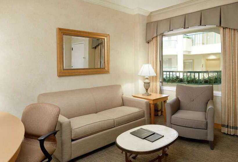 اتاق استاندارد, Hilton Houston Plaza/medical Center
