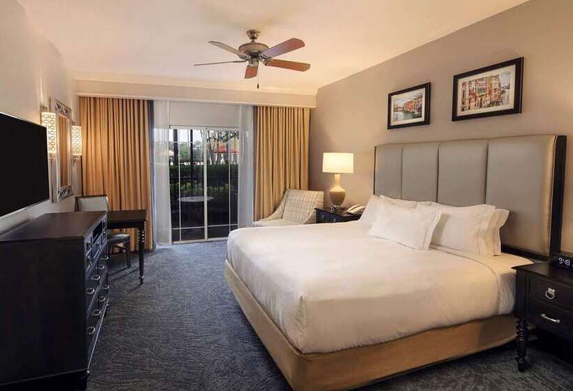 اتاق استاندارد با تخت بزرگ برای معلولان, Hilton Houston Plaza/medical Center