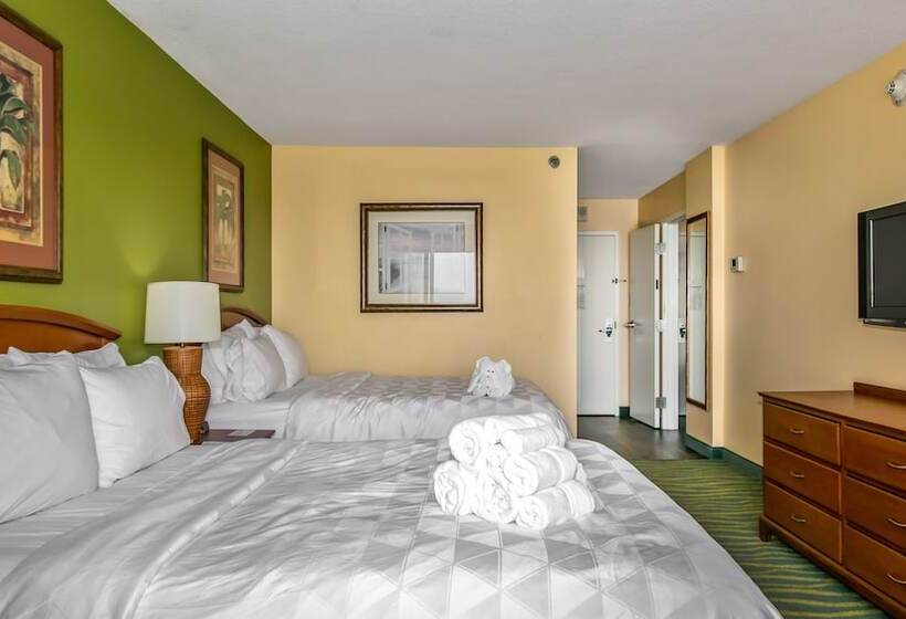 مجموعه ویستا شهر, Holiday Inn  & Suites Clearwater Beach