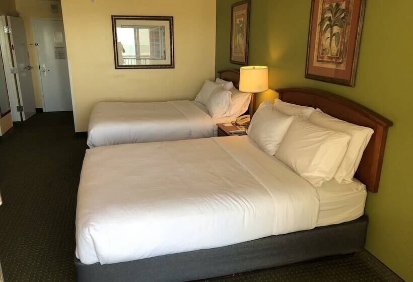 سوئیت با چشم‌انداز, Holiday Inn  & Suites Clearwater Beach