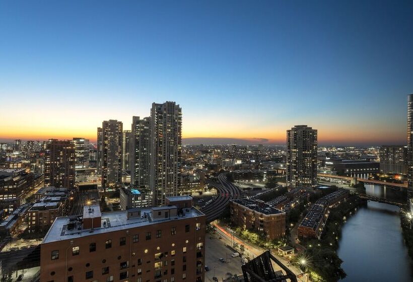 اتاق استاندارد با 2 تخت دوبل, Holiday Inn Chicago Dwtn   The Mart By Ihg