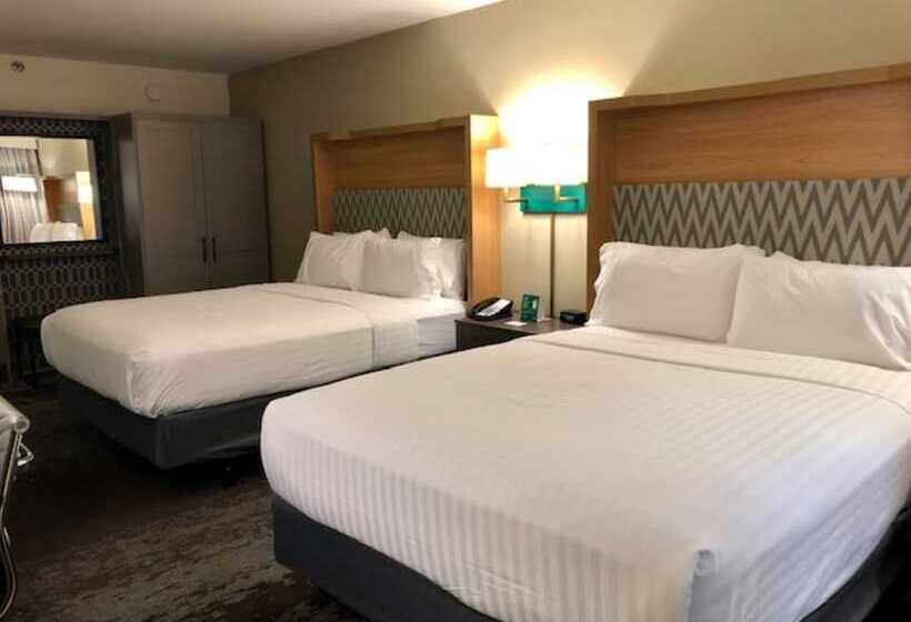 Standard Room 2 Double Beds, Holiday Inn Chicago North Shore