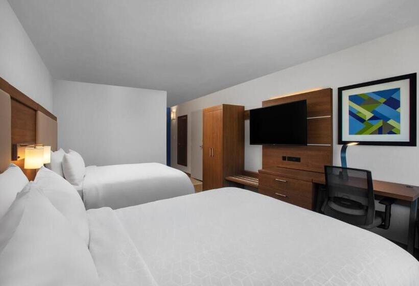 اتاق استاندارد با 2 تخت دوبل, Holiday Inn Express Charleston Civic Center, An Ihg
