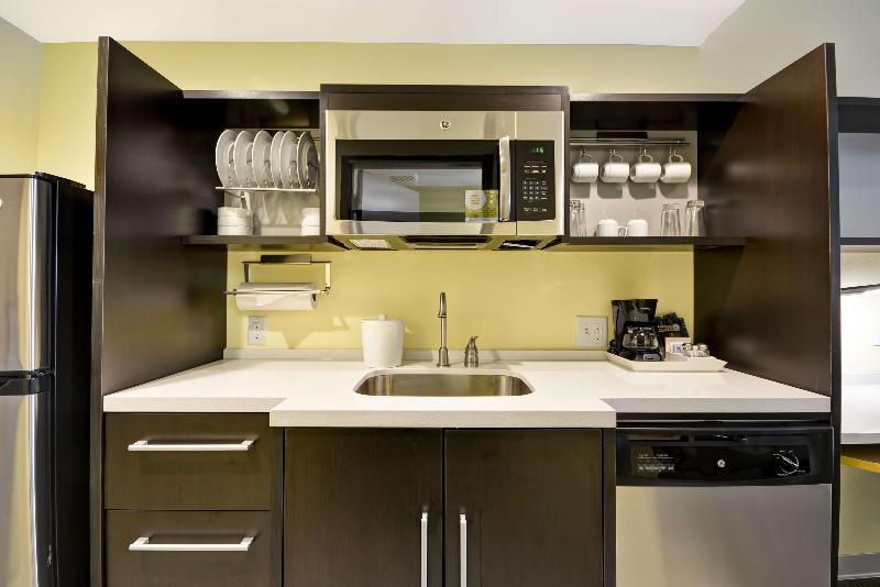 سوئیت با تخت بزرگ, Holiday Inn Raleigh Downtown, An Ihg