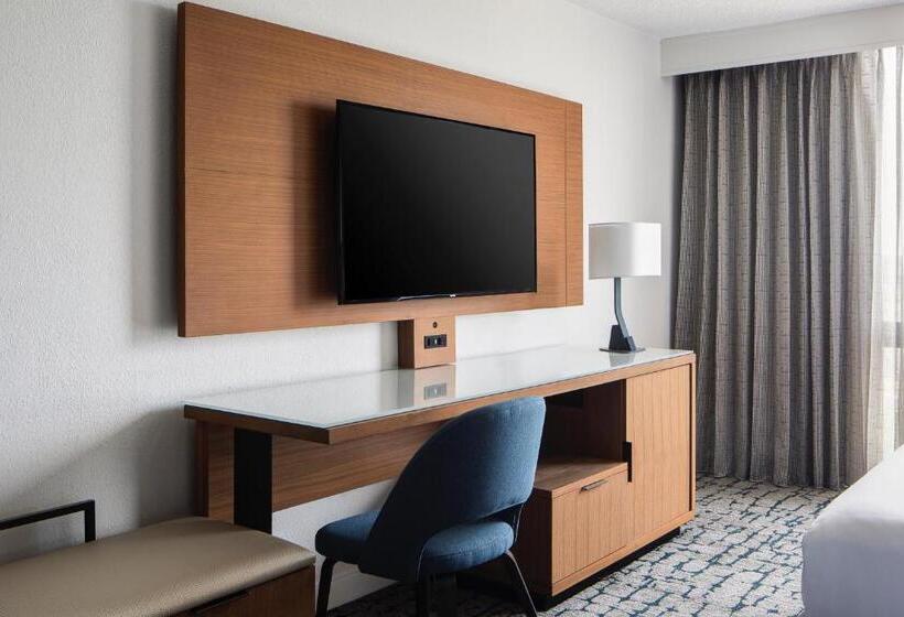 سوییت, Houston Marriott South At Hobby Airport