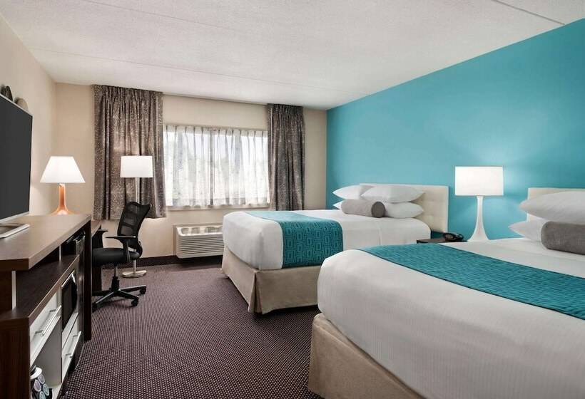 Business-Zimmer, Howard Johnson  By Wyndham South Portland