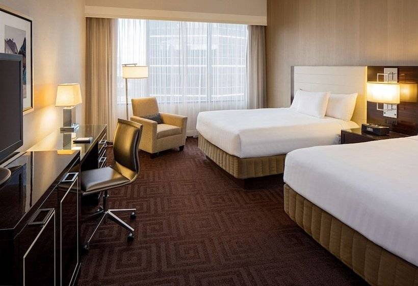 غرفه قياسيه سريرين مزدوجين, Hyatt Regency New Orleans