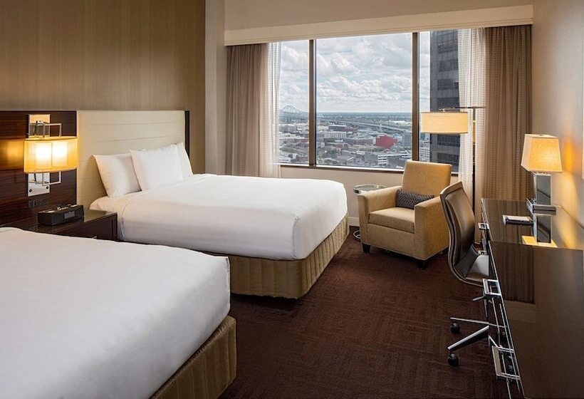 Номер Клуб, Hyatt Regency New Orleans