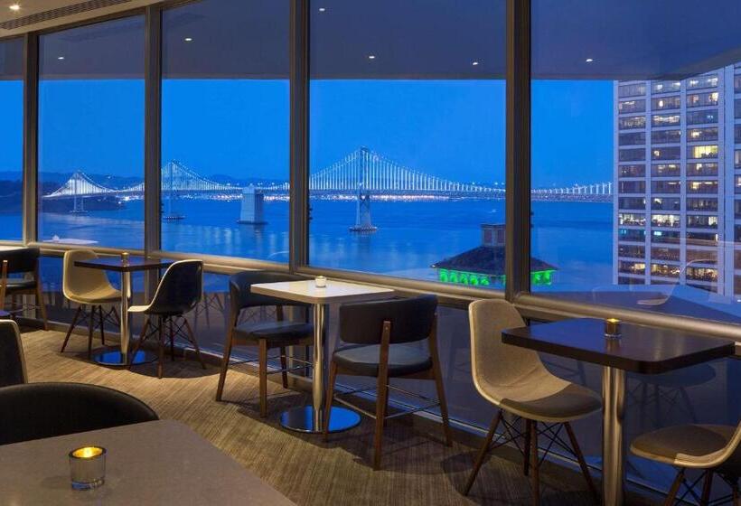 Quarto Club, Hyatt Regency San Francisco