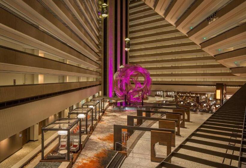 اتاق استاندارد با چشم‌انداز شهر, Hyatt Regency San Francisco