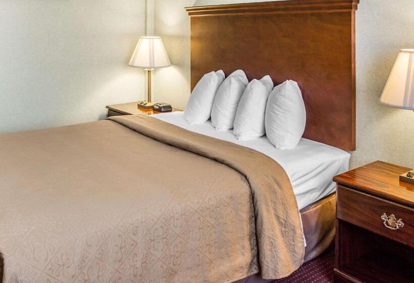 اتاق استاندارد, Quality Inn & Conference Center