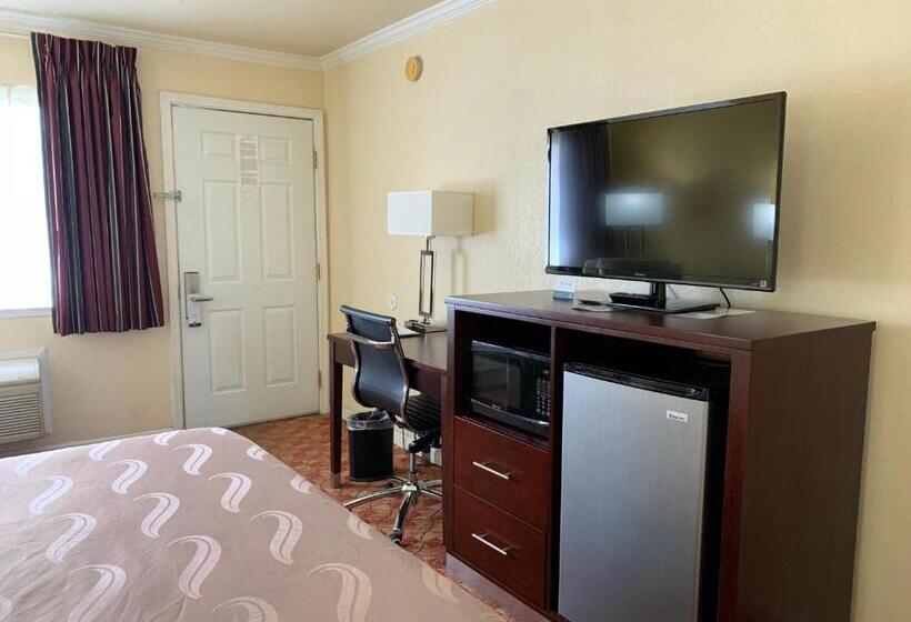 اتاق استاندارد با تخت بزرگ, Quality Inn Ukiah