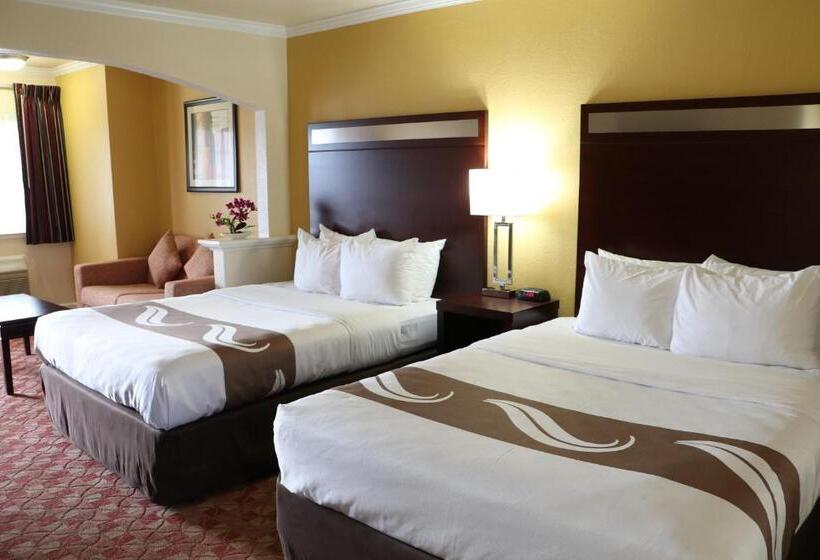 سوییت, Quality Inn Ukiah