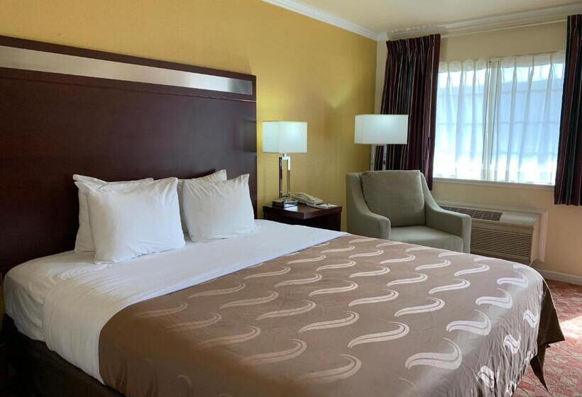 اتاق سوپریور برای معلولان, Quality Inn Ukiah