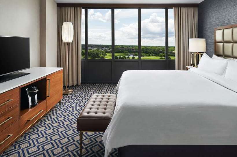 اتاق استاندارد, Saranac Curio Collection By Hilton