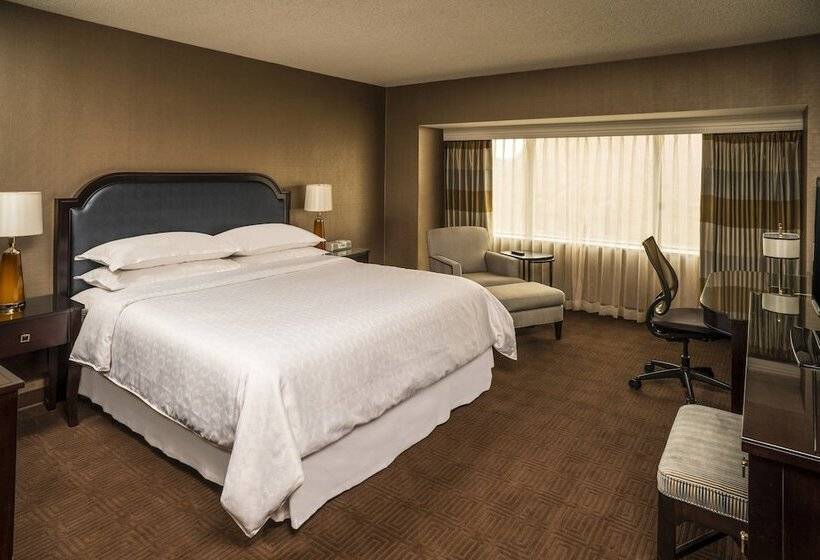 Chambre Club, Sheraton Columbus  At Capitol Square