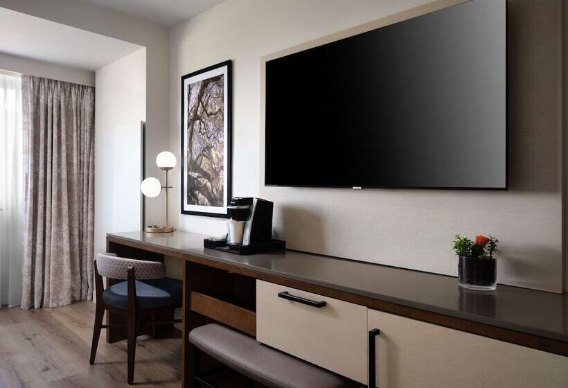 Suite, Sonesta Irvine