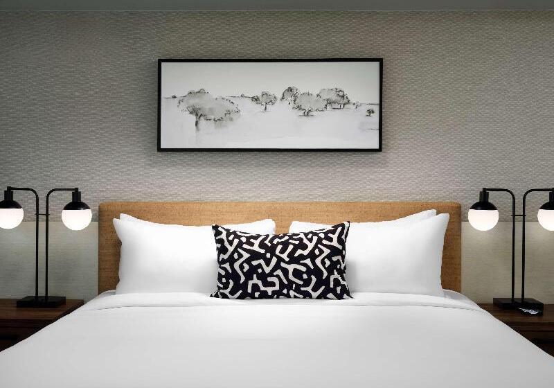 اتاق استاندارد برای معلولان, Sonesta Irvine John Wayne Airport
