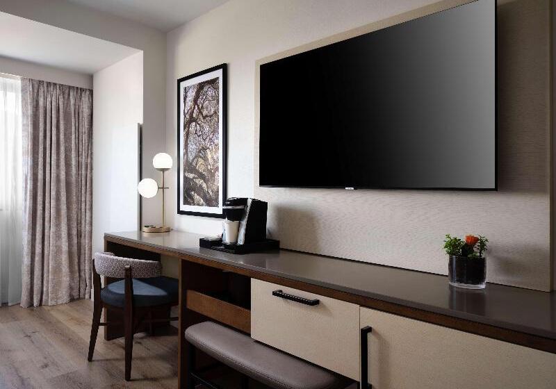 استودیو استاندارد با تخت کینگ, Sonesta Irvine John Wayne Airport