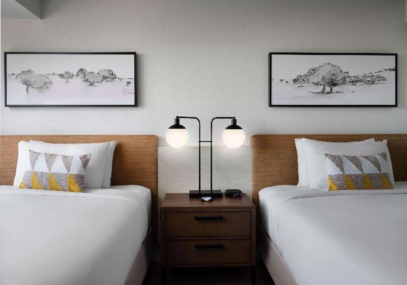 اتاق استاندارد برای معلولان, Sonesta Irvine John Wayne Airport