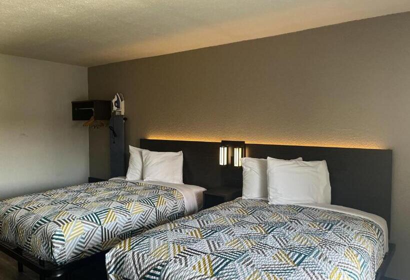 带2个双人床的标准工作室, Studio 6 Alvin, Tx