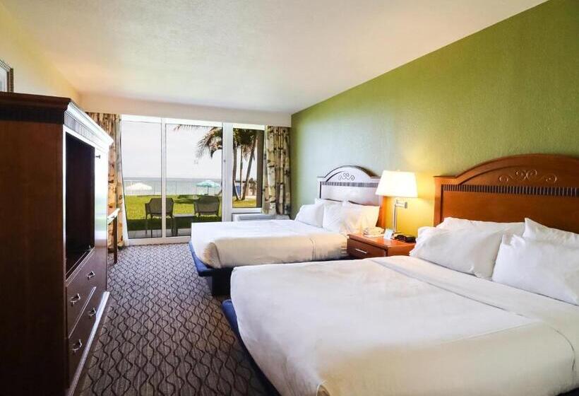 سوییت با چشم‌انداز دریا, Ocean Breeze Inn Vero Beach