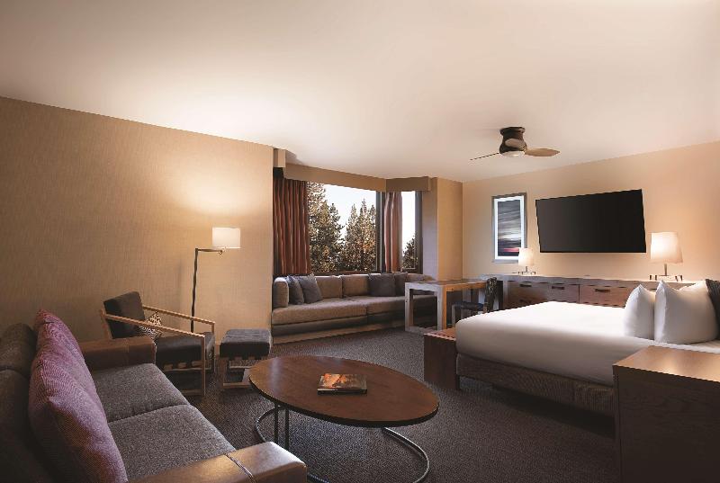سوییت جونیور, Hyatt Regency Lake Tahoe Resort, Spa & Casino